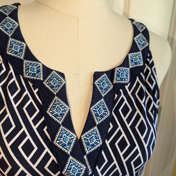 Magnolia Grace M Embroidered Sleeveless Knit Maxi Dress Navy White - Picture 3 of 9